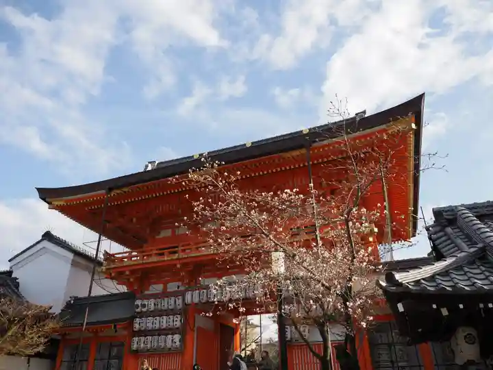 八坂神社(祇園さん)の山門・神門