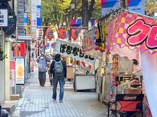 宮益御嶽神社の周辺