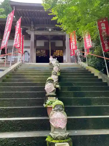 山王寺の地蔵