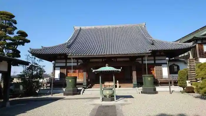 天嶽寺の本殿