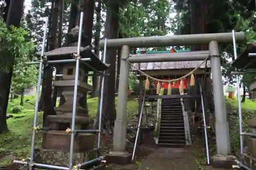 八幡社の鳥居