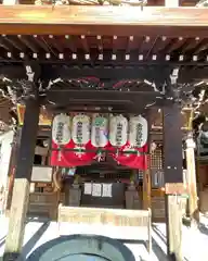 東充寺の本殿