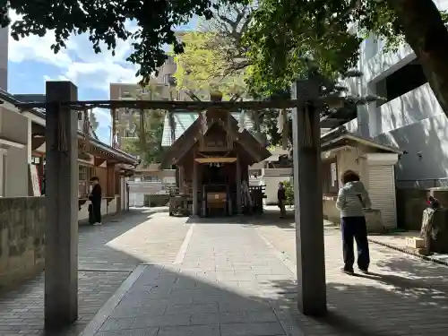 猿田彦神社の{uncategorized: "未分類", other: "その他", undefined: "問題あり", building: "その他建物", grave: "お墓", sacred_gate: "鳥居", guardian: "狛犬", statue: "像", buddha: "仏像", history: "歴史", nature: "自然", garden: "庭園", animal: "動物", pagoda: "塔", temizu: "手水舎", mountain_gate: "山門・神門", sanctuary: "本殿・本堂", subordinate: "末社・摂社", art: "芸術", scenery: "景色", jizo: "地蔵", ema: "絵馬", goshuin: "御朱印", omikuji: "おみくじ", items: "授与品その他", amulet: "お守り", goshuincho: "御朱印帳", eats: "食事", festival: "お祭り", votive_dance: "神楽", shichigosan: "七五三参", wedding: "結婚式", experience: "体験その他", initially: "初詣", around: "周辺", anti_infection: "感染症対策"}