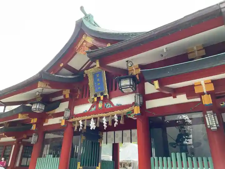 日枝神社の山門・神門