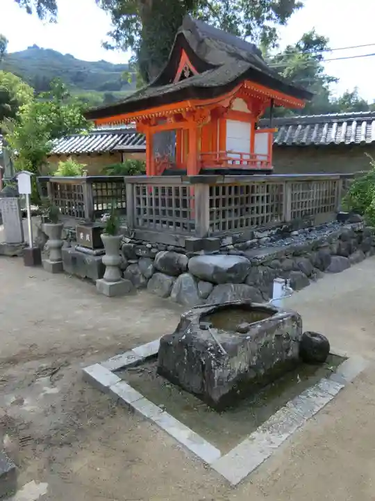 慈尊院の手水舎