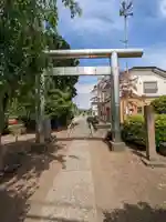 日々神社の鳥居