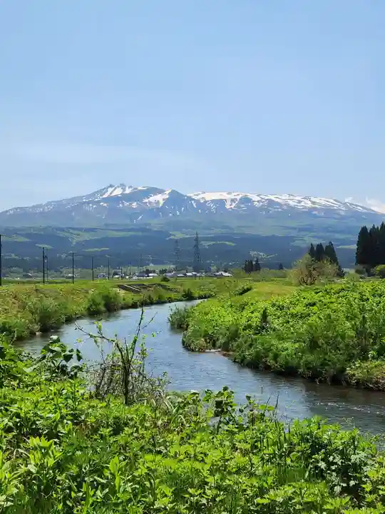鳥海山大物忌神社吹浦口ノ宮(山形県)