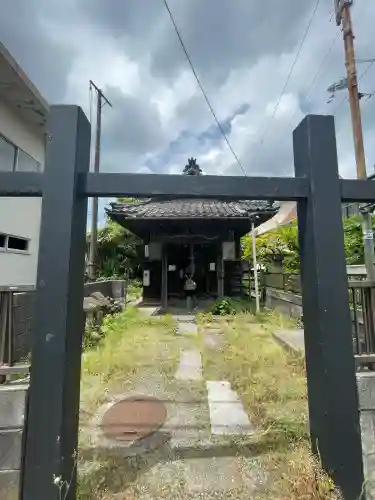 辻薬師堂（辻の薬師堂）の{uncategorized: "未分類", other: "その他", undefined: "問題あり", building: "その他建物", grave: "お墓", sacred_gate: "鳥居", guardian: "狛犬", statue: "像", buddha: "仏像", history: "歴史", nature: "自然", garden: "庭園", animal: "動物", pagoda: "塔", temizu: "手水舎", mountain_gate: "山門・神門", sanctuary: "本殿・本堂", subordinate: "末社・摂社", art: "芸術", scenery: "景色", jizo: "地蔵", ema: "絵馬", goshuin: "御朱印", omikuji: "おみくじ", items: "授与品その他", amulet: "お守り", goshuincho: "御朱印帳", eats: "食事", festival: "お祭り", votive_dance: "神楽", shichigosan: "七五三参", wedding: "結婚式", experience: "体験その他", initially: "初詣", around: "周辺", anti_infection: "感染症対策"}
