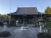 穴太寺の本殿・本堂