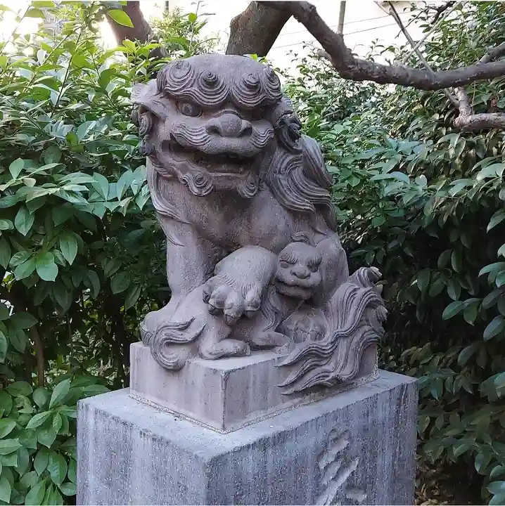 蒲田八幡神社の狛犬