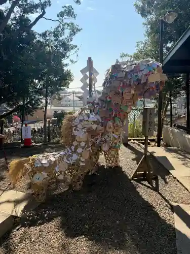 検見川神社の{uncategorized: "未分類", other: "その他", undefined: "問題あり", building: "その他建物", grave: "お墓", sacred_gate: "鳥居", guardian: "狛犬", statue: "像", buddha: "仏像", history: "歴史", nature: "自然", garden: "庭園", animal: "動物", pagoda: "塔", temizu: "手水舎", mountain_gate: "山門・神門", sanctuary: "本殿・本堂", subordinate: "末社・摂社", art: "芸術", scenery: "景色", jizo: "地蔵", ema: "絵馬", goshuin: "御朱印", omikuji: "おみくじ", items: "授与品その他", amulet: "お守り", goshuincho: "御朱印帳", eats: "食事", festival: "お祭り", votive_dance: "神楽", shichigosan: "七五三参", wedding: "結婚式", experience: "体験その他", initially: "初詣", around: "周辺", anti_infection: "感染症対策"}