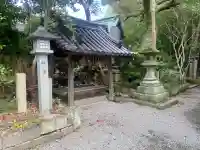 男神社の{uncategorized: "未分類", other: "その他", undefined: "問題あり", building: "その他建物", grave: "お墓", sacred_gate: "鳥居", guardian: "狛犬", statue: "像", buddha: "仏像", history: "歴史", nature: "自然", garden: "庭園", animal: "動物", pagoda: "塔", temizu: "手水舎", mountain_gate: "山門・神門", sanctuary: "本殿・本堂", subordinate: "末社・摂社", art: "芸術", scenery: "景色", jizo: "地蔵", ema: "絵馬", goshuin: "御朱印", omikuji: "おみくじ", items: "授与品その他", amulet: "お守り", goshuincho: "御朱印帳", eats: "食事", festival: "お祭り", votive_dance: "神楽", shichigosan: "七五三参", wedding: "結婚式", experience: "体験その他", initially: "初詣", around: "周辺", anti_infection: "感染症対策"}