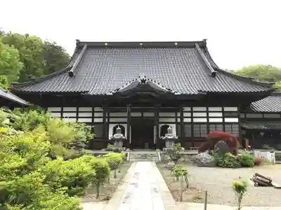 法善寺の本殿・本堂