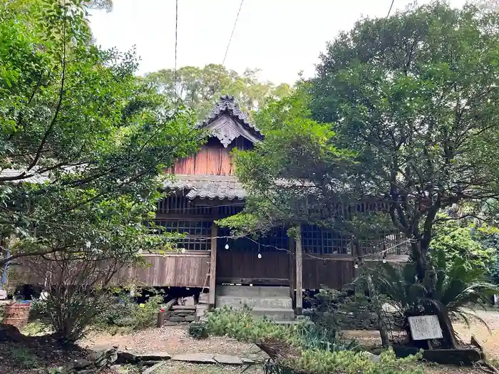 多久頭魂神社の本殿