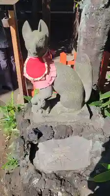 花園稲荷神社の狛犬