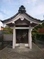 祠(地蔵)の建物その他