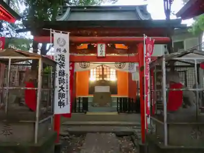 鬼子母神堂 (法明寺)の末社・摂社