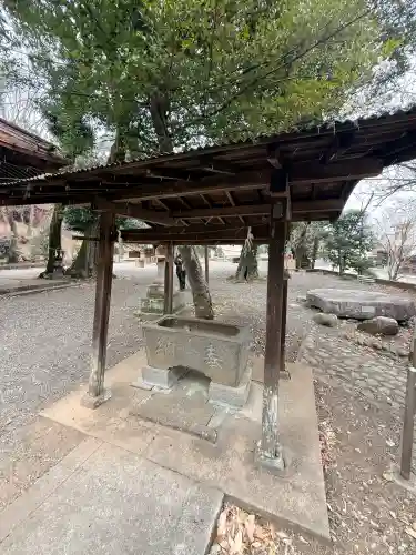 阿豆佐味天神社の{uncategorized: "未分類", other: "その他", undefined: "問題あり", building: "その他建物", grave: "お墓", sacred_gate: "鳥居", guardian: "狛犬", statue: "像", buddha: "仏像", history: "歴史", nature: "自然", garden: "庭園", animal: "動物", pagoda: "塔", temizu: "手水舎", mountain_gate: "山門・神門", sanctuary: "本殿・本堂", subordinate: "末社・摂社", art: "芸術", scenery: "景色", jizo: "地蔵", ema: "絵馬", goshuin: "御朱印", omikuji: "おみくじ", items: "授与品その他", amulet: "お守り", goshuincho: "御朱印帳", eats: "食事", festival: "お祭り", votive_dance: "神楽", shichigosan: "七五三参", wedding: "結婚式", experience: "体験その他", initially: "初詣", around: "周辺", anti_infection: "感染症対策"}