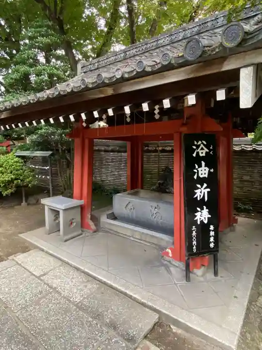 待乳山聖天(本龍院)の手水舎