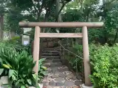 猿楽神社の鳥居