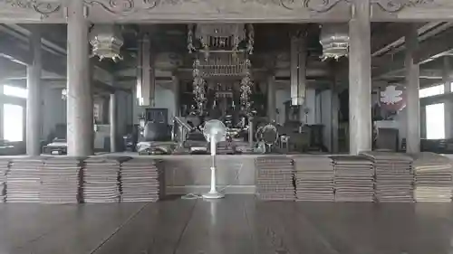 蓮永寺の本殿・本堂