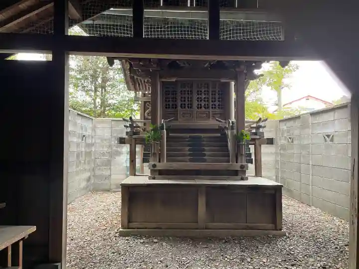八幡神社の{uncategorized: "未分類", other: "その他", undefined: "問題あり", building: "その他建物", grave: "お墓", sacred_gate: "鳥居", guardian: "狛犬", statue: "像", buddha: "仏像", history: "歴史", nature: "自然", garden: "庭園", animal: "動物", pagoda: "塔", temizu: "手水舎", mountain_gate: "山門・神門", sanctuary: "本殿・本堂", subordinate: "末社・摂社", art: "芸術", scenery: "景色", jizo: "地蔵", ema: "絵馬", goshuin: "御朱印", omikuji: "おみくじ", items: "授与品その他", amulet: "お守り", goshuincho: "御朱印帳", eats: "食事", festival: "お祭り", votive_dance: "神楽", shichigosan: "七五三参", wedding: "結婚式", experience: "体験その他", initially: "初詣", around: "周辺", anti_infection: "感染症対策"}