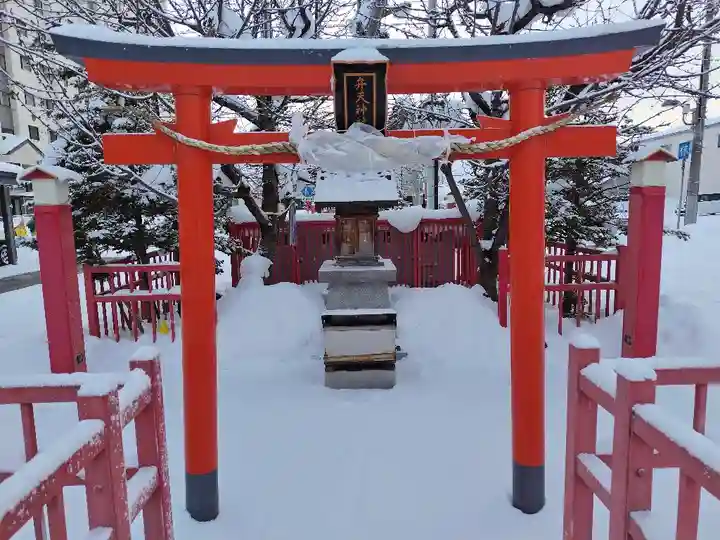 旭川銀座弁天神社の鳥居