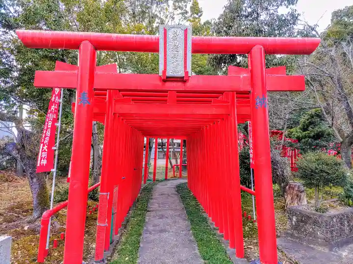 天神社(木曽川町内割田)の鳥居