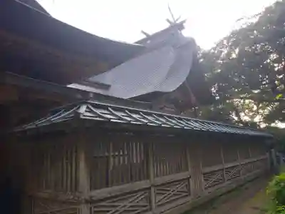 諏訪大神の本殿・本堂