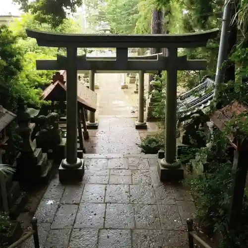 素鵞熊野神社の鳥居