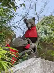 白笹稲荷神社の狛犬