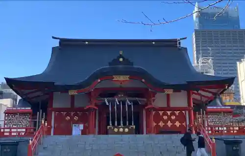 花園神社の本殿・本堂