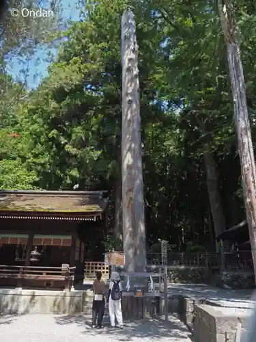 諏訪大社下社秋宮(長野県)