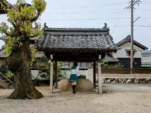 欣浄寺の手水舎