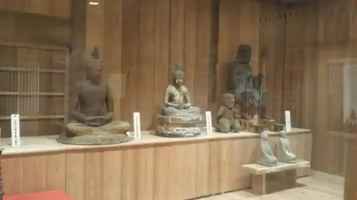 村山浅間神社の仏像