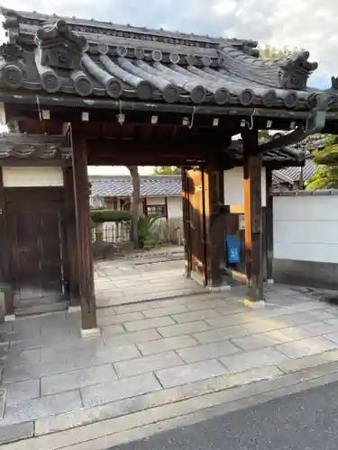 風輪寺の山門