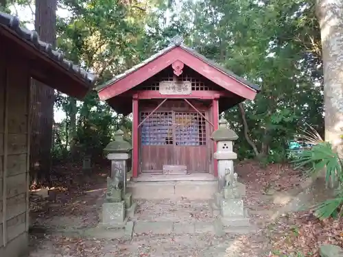 稲荷神社の末社