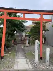 西那加稲荷神社の鳥居