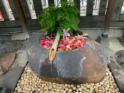 元三島神社の手水舎