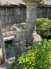 玉眞院玉川大師の像