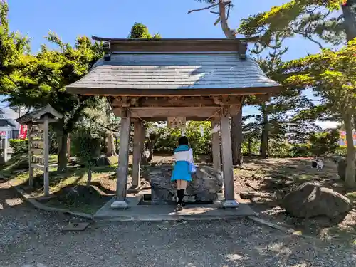 四本松神社の手水