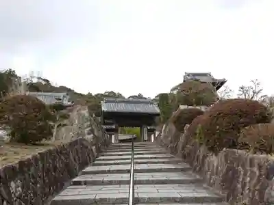 長光寺の山門・神門