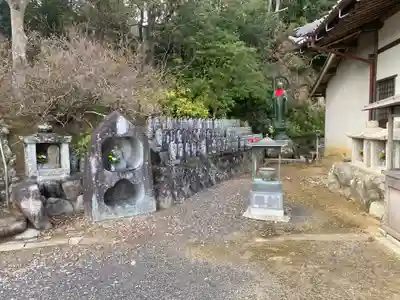 石上寺(三重県)