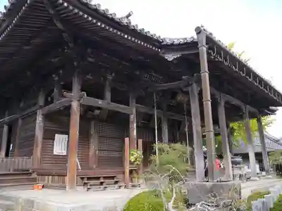 穴太寺の本殿・本堂