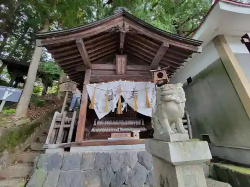 慈雲寺の末社