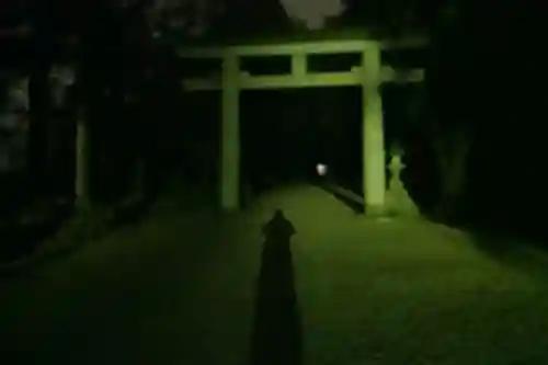 大和神社の鳥居