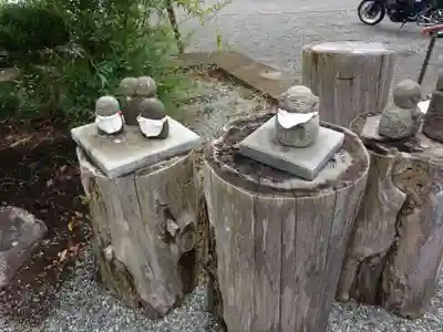 伊勢原 法泉寺の地蔵