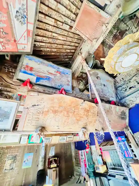 清水寺の{uncategorized: "未分類", other: "その他", undefined: "問題あり", building: "その他建物", grave: "お墓", sacred_gate: "鳥居", guardian: "狛犬", statue: "像", buddha: "仏像", history: "歴史", nature: "自然", garden: "庭園", animal: "動物", pagoda: "塔", temizu: "手水舎", mountain_gate: "山門・神門", sanctuary: "本殿・本堂", subordinate: "末社・摂社", art: "芸術", scenery: "景色", jizo: "地蔵", ema: "絵馬", goshuin: "御朱印", omikuji: "おみくじ", items: "授与品その他", amulet: "お守り", goshuincho: "御朱印帳", eats: "食事", festival: "お祭り", votive_dance: "神楽", shichigosan: "七五三参", wedding: "結婚式", experience: "体験その他", initially: "初詣", around: "周辺", anti_infection: "感染症対策"}