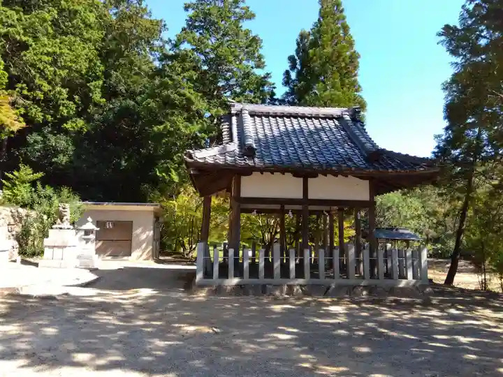 三上神社のその他建物