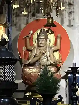 高野山寺の本殿・本堂